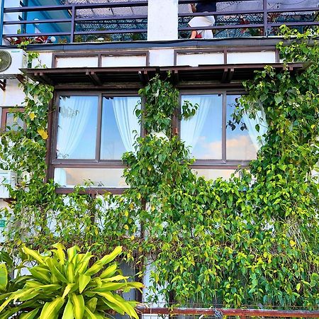 Cabins By Eco Hotels Tagaytay City Buitenkant foto