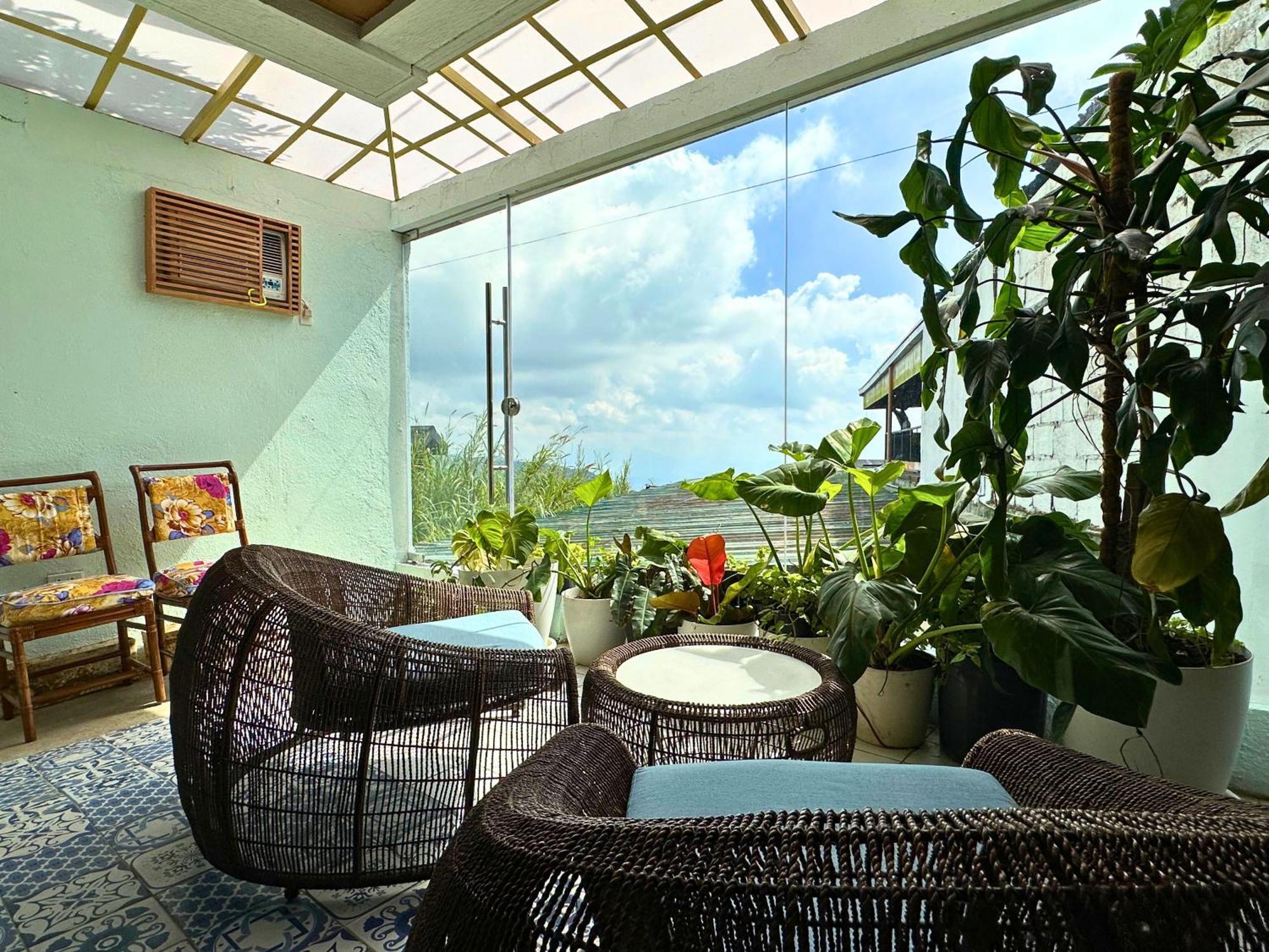 Cabins By Eco Hotels Tagaytay City Buitenkant foto